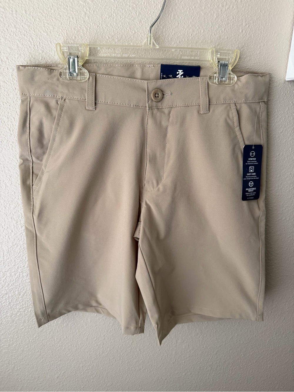 Izod Boys Flat Front Performance Shorts Khaki Pockets Size 10 Reg New With Tags